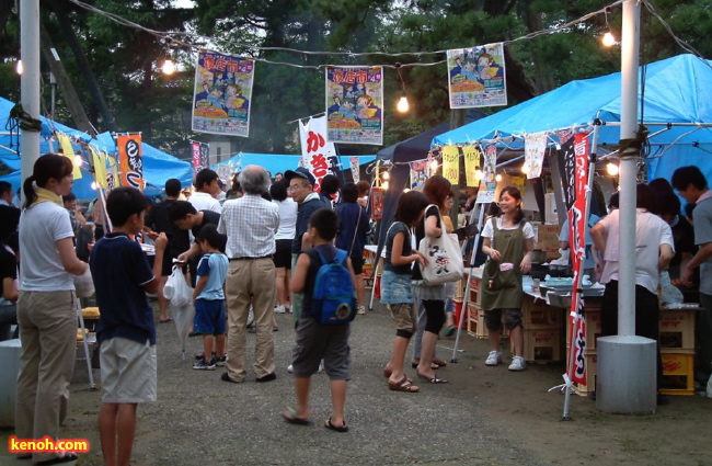 夜店市「四日町商店街」