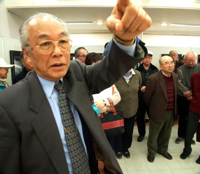 写真集「秋山庄太郎と新潟」出版記念展の解説会