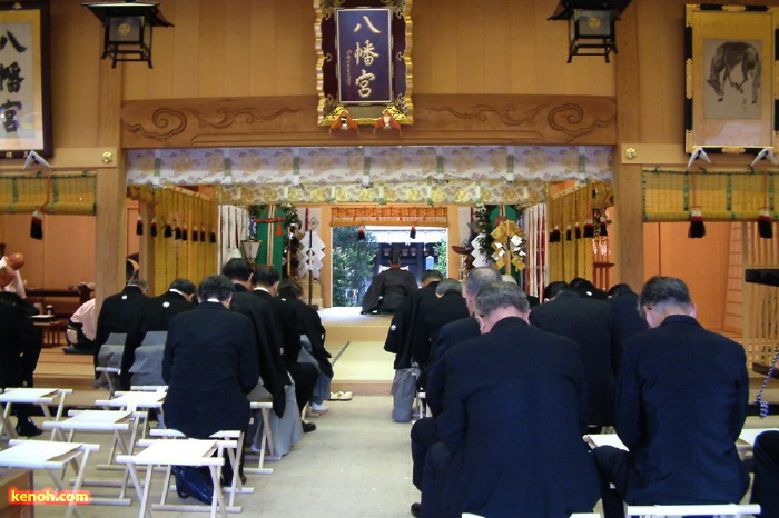 八幡宮で春季例大祭の神事