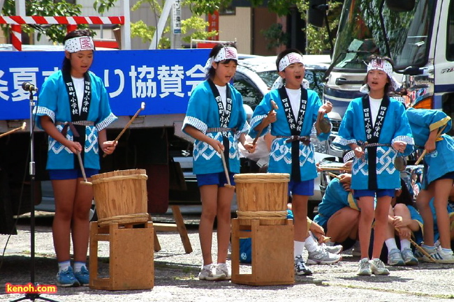 ふれ太鼓、四日町小学校