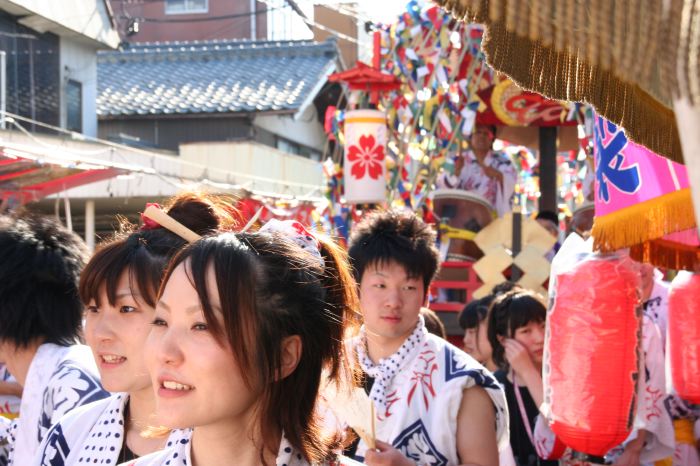 16日の大祭・万灯