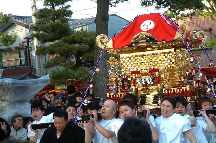 舞い込み