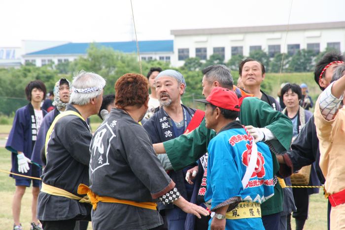 三条凧合戦1日目