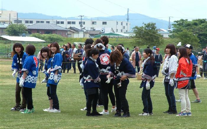 三条凧合戦1日目