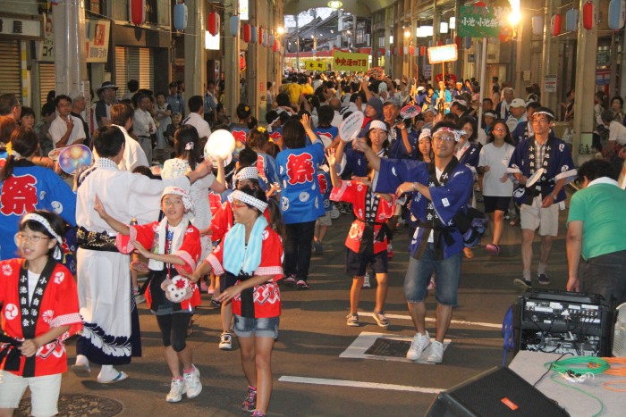 燕ばやし大会