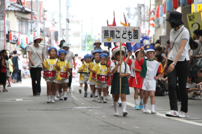 交通安全・音楽パレード　燕南こども園