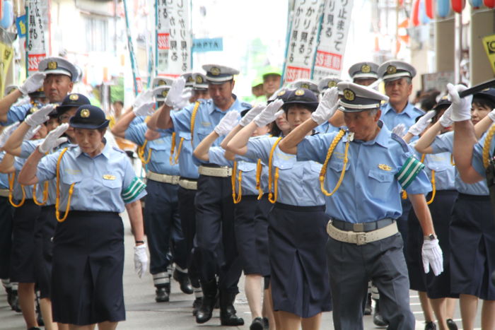 交通安全・音楽パレード　燕市交通指導隊