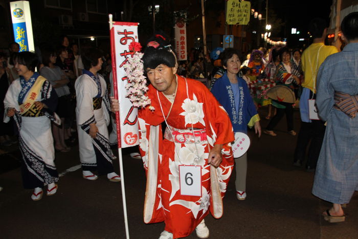 仮装盆踊り大会