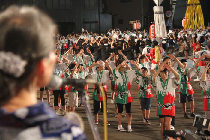 民謡流し「吉田ばやし」