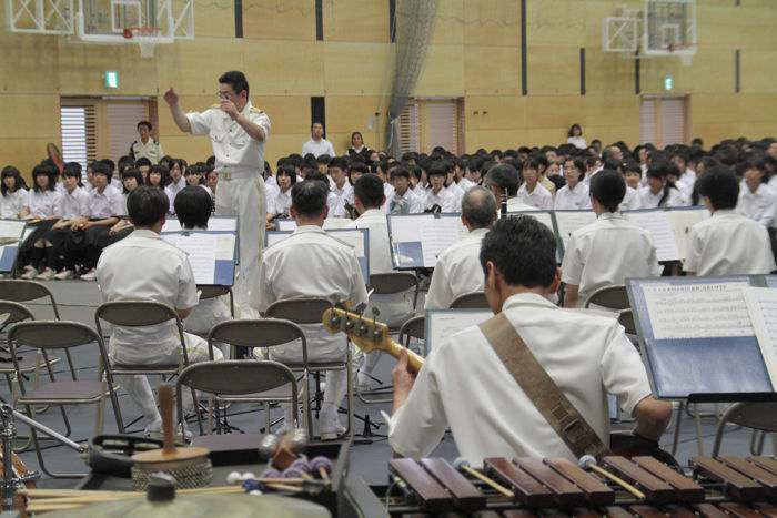 陸上自衛隊東部方面音楽隊の演奏