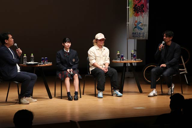 ̃gbvAX[g3IɕAX[gtH[