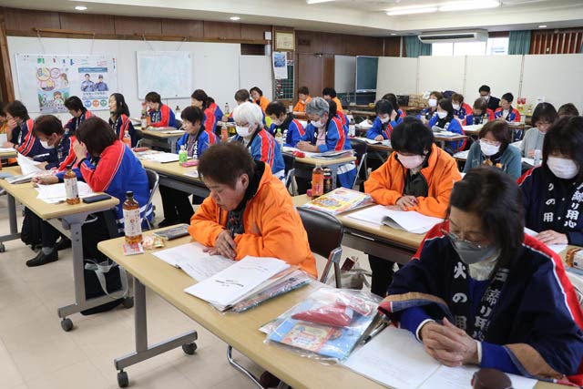 �V���������h�΃N���u�A�����c��̑�12�񌤏C��