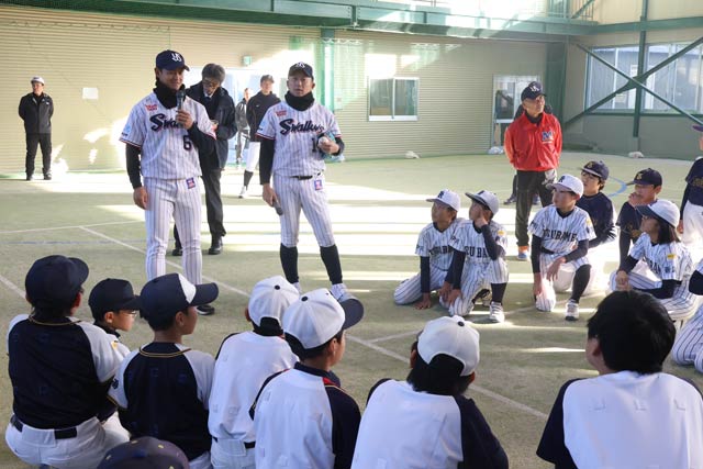 �������N���g�X�����[�Y�̐ΐ��K����Ɗ�c�K�G�O�����u�t�Ɂu�΂ߖ싅�N���j�b�N�v