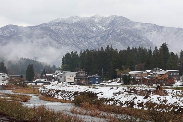 �u��������Ă��v���猧���̐�����Ԃ��������x�̕��i