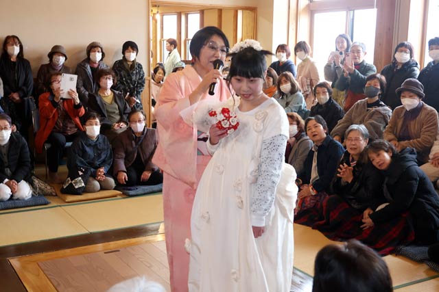 ���������������f���ŏo��