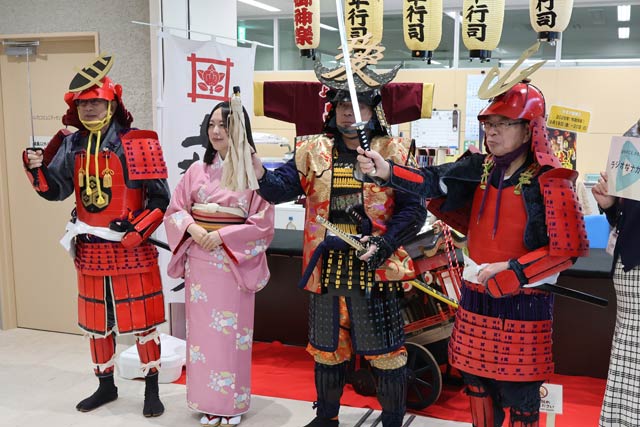 ���]�����₨����̂ӂ񑕂�