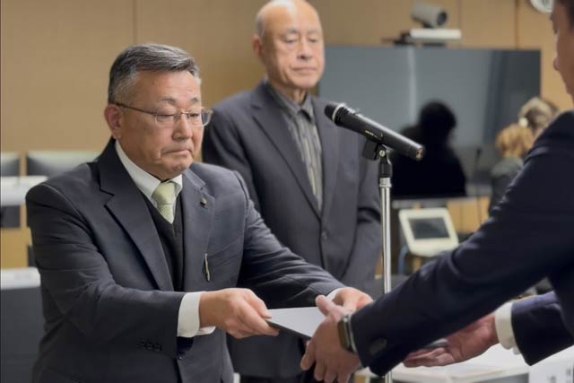 �����k�������ψ���̉����ψ���