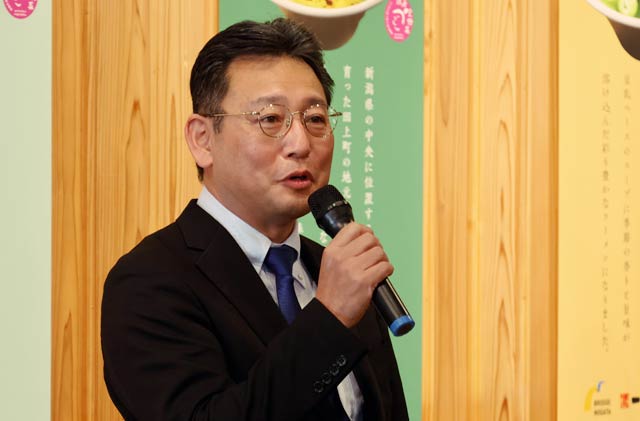 �u���b�W�ɂ������̏����O�В�