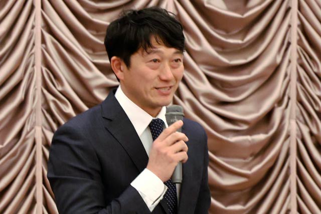 JA���������z�V�ʓ���o�ה̔����c��o�ה��ȉ�@�̔��z�͑O�N��25������11��8200���~�ɂƂǂ܂�ڕW��17���~�ɂ͉���