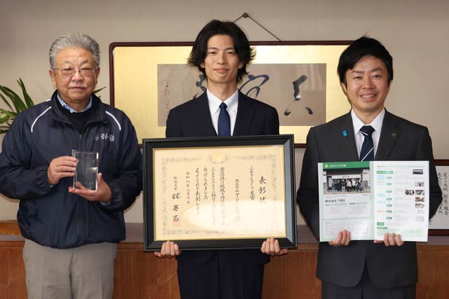 �O���̏��X�X�Đ��A�܂������@TREE���u�ӂ邳�ƂÂ����܁v������b�܂�񍐁@��Ҏ���̒��킪�S���]���@��ʏ܂ւ��ӗ~