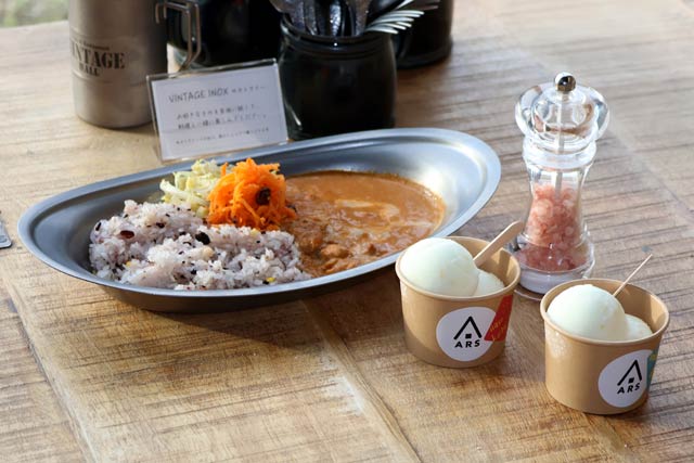 �F�X�p�C�Xt�J���[�Ɖ����������C�X