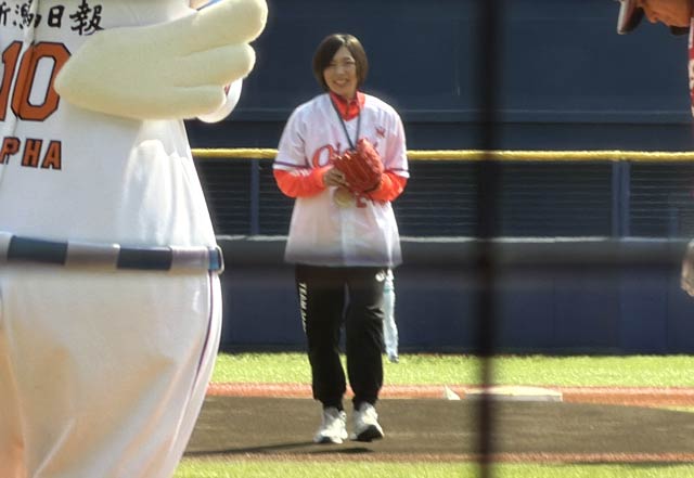 ���q�I��ɂ��n����