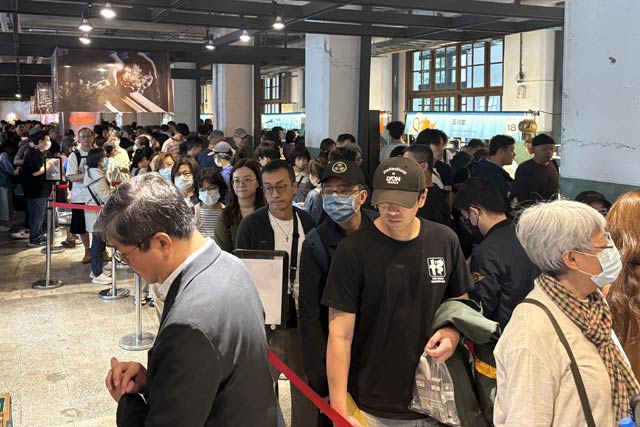 ����҂̍s��