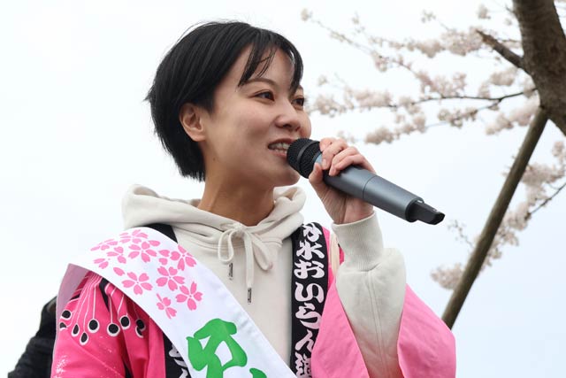 ����������񓹒��ł������̕������v���𖱂߂�{�c���񂪃n�[�t�}���\���̃X�^�[�^�[�𖱂߂�