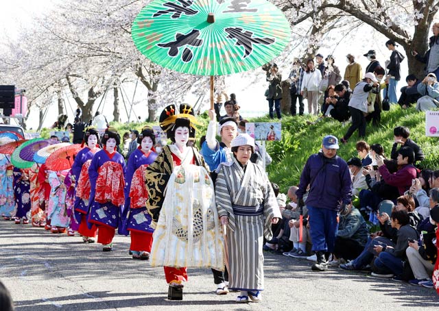 ����������񓹒�